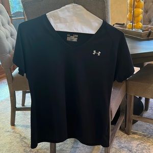Women’s Under Armour Short Sleeve Sz: XL
